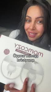 Öppna min nya bröstpump från Momcozy