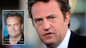 Efter Matthew Perrys død: Ærlig biografi brager frem på bestsellerlisterne 