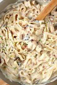 Bacon Mushroom Chicken Alfredo Recipe Crunchy Creamy Sweet