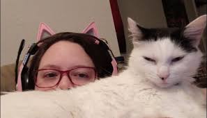 Does your cat help you play games?