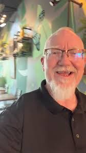 Stephanie Kates's Instagram, Twitter & Facebook