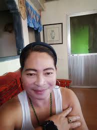 Everyone deserve better don't settle for less Good day guys