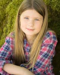 Kelli Monroe's Instagram, Twitter & Facebook