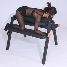 2025新款黑色三角木马- 性天腾