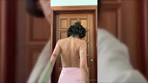 Mia Khalifa Nipple Slip Try On - Porn - EroMe