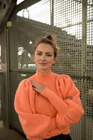 Tv serie (rai bz) , it. Journalistin Und Moderatorin Viktoria Merkulova Viktoria Merkulova Journalismus Und Visuelle Kommunikation