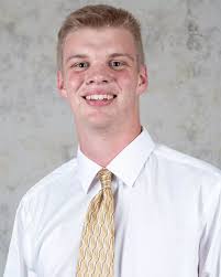 Baseball nets program-record 28 to Academic Honor Roll list