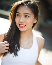 Hiu Sze's Instagram, Twitter & Facebook