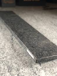 Welche granit fensterbank kann ich der begriff granit fensterbank stellt ein synonym für alle naturstein fensterbänke dar. Steel Gray Satiniert Fensterbank Marmor Heil