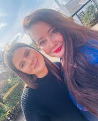 When Georgia joins the Gretna gang ✨