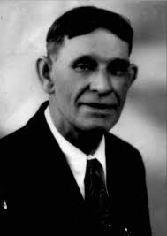 Hollenbeck Family History: Last Name Origin & Meaning