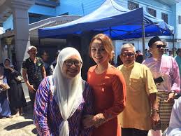 Kesemua gambar ini adalah milik rithzal. Kenali Calon Beauty With Brain Jo Anna Sue Henley Rampas Yang Bertanding Pada Pru14 Remaja
