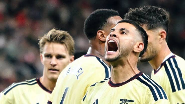 Com gola&ccedil;o de Bruno Guimar&atilde;es, Arsenal vence Sunderland na Premier League | CNN Brasil