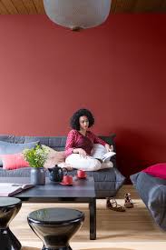 La Chaleur Enveloppante De Notre Rouge Margaux Colorissim V33 V33 Ocre Jaune Salon Appartement