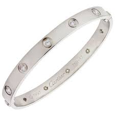 Cartier Love 10 Diamond White Gold Size 17 Bracelet 1stdibs Com Cartier Love Bracelet Jewelry Fancy Jewelry