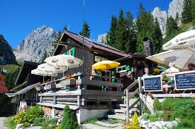 Vergleichen sie hotelpreise und finden sie den günstigsten preis für haus maringele haus/apartment für das reiseziel nesselwängle. Bergtour Gimpel Von Nesselwangle Uber Die Gimpelhutte