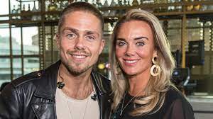 In shownieuws ging andré hazes gisteravond in gesprek met familievriendin patty brard, na zijn publieke breuk met monique. Monique Schrijft Hartverwarmend Bericht Aan Jarige Andre Hazes Entertainment Telegraaf Nl