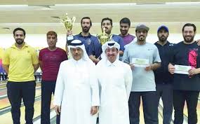 كشفت عائلة السجين خالد الدوسري أن فريق الدفاع عن الطالب السعودي المعتقل تمكن من زيارته بمقر سجنه في مدينة ماريون الأمريكية، ولم يلاحظ تحسنًا في حالته الصحية. Ø§Ù„Ø¯ÙˆØ³Ù€Ù€Ø±ÙŠ Ø¨Ø·Ù€Ù„Ø§ Ù„Ù„Ø¨Ù€ÙˆÙ„ÙŠÙ€Ù†Ø¬