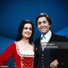 43 Esther Grimm Photos & High Res Pictures