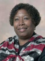 Edna Ross's Instagram, Twitter & Facebook