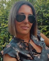 Auguri anche a te, sei quasi come mio nipote, oggi ne fa 10, ma entrambi  siete bellissimi