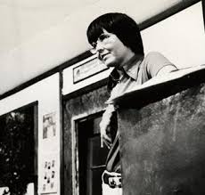 Mary Daly - Wikipedia