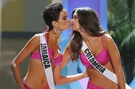 Read about paulina's life, projects and travels! Miss Universe Kolumbianerin Paulina Vega Ist Die Schonste Frau Des Universums Panorama Schwarzwalder Bote