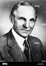 Magnat des affaires américain Henry Ford et fondateur de la Ford Motor  Company et Harvey Firestone d'affaires américain et fondateur de la  Firestone Tire and Rubber Company Photo prise vers 1921 Photo