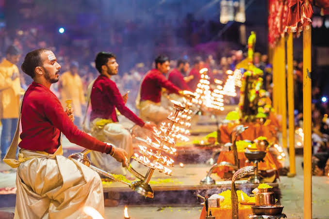 Varanasi Ghats & Ganga Aarti Image 1