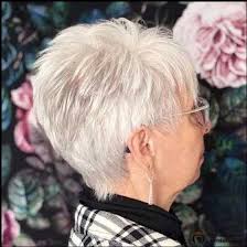 Entschuldigt die schlechte alliteration, aber irgendwie passte es einfach. Kurzhaarfrisuren Fur Altere Frauen Mit Dunnem Haar 2019 2020 In 2020 Frisuren Kurz Kurzhaarfrisuren Haarschnitt Kurz