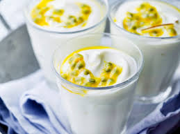 Fromage Blanc A La Noix De Coco Et Fruit De La Passion Recettes Recette Fromage Blanc Recette Fromage Blanc Recette Fromage
