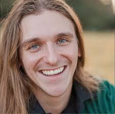 What are the hockey communities like