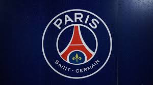 Photo Faut lui couper la tte le PSG prpare un sale coup  son boss ...