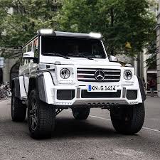 Carlifestyle Auf Instagram Which Suv For You Photo By Srs Swissrichstreets Carlifestyle Suv Mercedes G Wagon Mercedes Car Mercedes G Wagon White