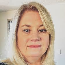 Kim Seibel's Instagram, Twitter & Facebook