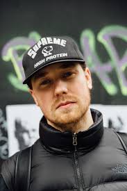 Josh Grimmett's Instagram, Twitter & Facebook