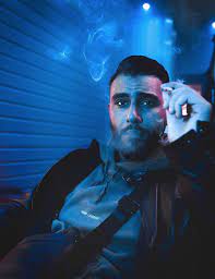 Über samra samra (hussein akkouche) ist ein deutscher rapper libanesischer herkunft. Samra Feiert Eigene Kollektion Nach Snipes Drop Bigfm
