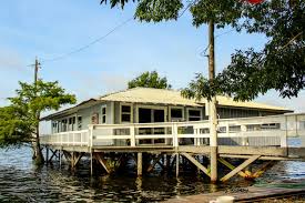 Neither forsalebyowner.com, nor seller's broker shall be liable for any allowance, adjustment or revision in value of any property based upon the. Caney Lake Chatham La We Five Kings