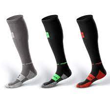 Amazon Com Mudgear Compression Socks Men S And Women S Running Socks Built Strong For Outdoor Sports Perfor Running Socks Women Socks Compression Socks Mens