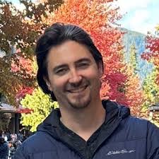 Alex Treece's Instagram, Twitter & Facebook