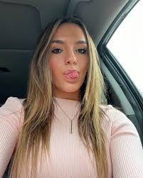 Sofia Williams's Instagram, Twitter & Facebook