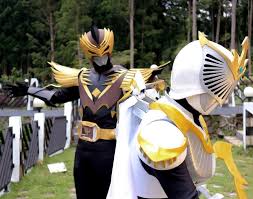 Kamen rider odin (仮 面 ラ ダ ー オ ー ン kamen raidā ōdin, masked rider odin) là một nhân vật trong sản xuất tokusatsu. Tokusatsu Cosplay Kamen Rider Odin Tyas Pramono Vs Kamen Rider
