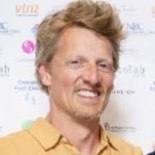 Zac Manning's Instagram, Twitter & Facebook