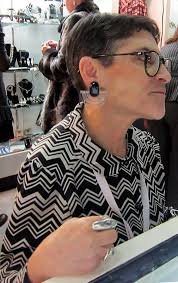 Idiosyncratic Fashionistas: A Trip to the Pier Show