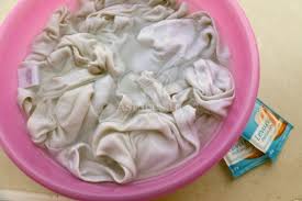 Redonner La Blancheur Aux Vetements Blancs Nettoyage Blanchir Linge Astuce De Grand Mere