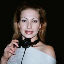 Stream Julie McKnight music