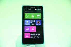 Juegos, libros, películas, música e incluso aplicaciones que mejoren el … Como Descargar E Instalar Play Store En Un Celular Nokia Lumia 535 Con Windows Phone Mira Como Hacerlo