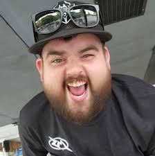 What fish species are caught at Red Bank Reef?