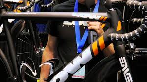 Filippo ganna (verbania, 25 de julio de 1996) es un deportista italiano que compite en ciclismo en las modalidades de pista, especialista en las pruebas de persecución, y ruta, perteneciendo desde 2019 al equipo ineos grenadiers. Berlin There Is No I In Cyclyng