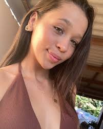 𝐄𝐫𝐲𝐤𝐚 𝐌𝐢𝐫𝐚𝐧𝐝𝐚 𝐒𝐚𝐧𝐭𝐨𝐬.🎀🩷